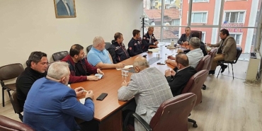 golcuk-belediyesi-afet-koordinasyon-toplantisina-ev-sahipligi-yapti.jpg