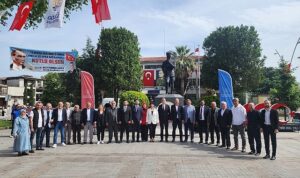 golcukte-19-mayis-ataturku-anma-genclik-ve-spor-bayraminin-105inci-yili-duzenlenen-torenle-kutlandi-4qugvCbC.jpg