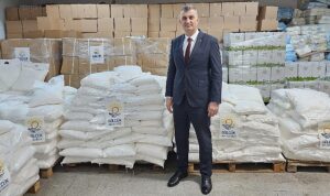 golcukte-atil-alanlardan-ihtiyac-sahiplerinin-sofralarina-un-uretiliyor-VSiKag9Q.jpg