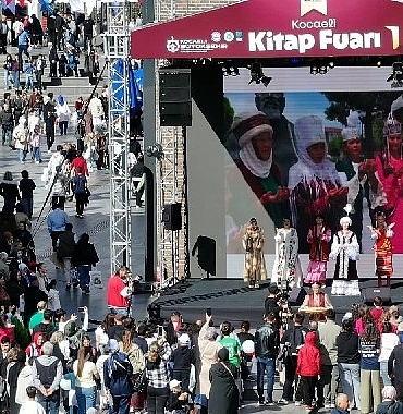 Hasret bitti, kitapların şehri yeniden canlandı