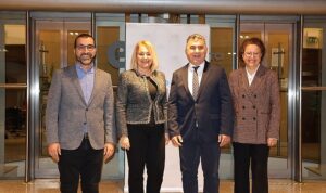 hazirgiyim-ihracatcilari-yilin-son-ceyreginde-toparlanma-bekliyor-dAEbYz9i.jpg