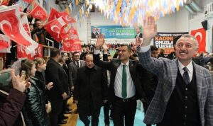 ibrahim-sirinden-govde-gosterisi-PWM4ruTU.jpg