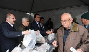 iftar-yemekleri-baskan-dundardan-lPxYGHCc.jpg