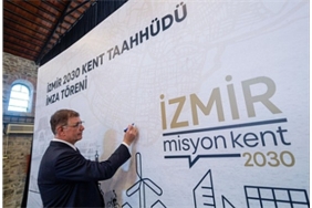 imzalar-izmir-2030-kent-taahhudu-icin-atildi.jpg