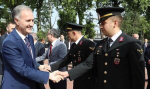 inegolde-19-mayis-coskuyla-kutlandi-uaETgRGq.jpg