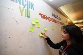inegolde-soz-genclerin.jpg