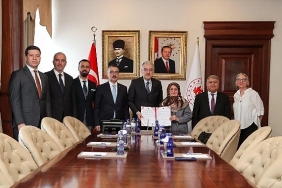 inegole-yeni-saglik-merkezi-icin-imzalar-atildi.jpg