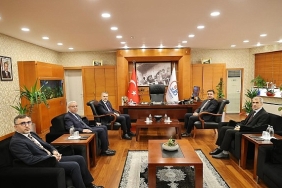 istanbul-milli-egitim-muduru-yenturden-baskan-vekili-akina-ziyaret.jpg