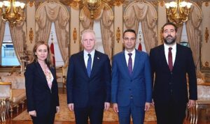 istanbul-valisi-davut-gule-enerji-okuryazarligi-ziyareti-WvfZD8uO.jpg