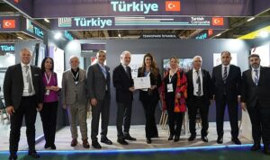 istanbulun-4-firmasi-kompozit-sektorunun-dev-bulusmasi-jec-world-fuarinda-buyuk-ilgi-gordu-RwDaueDi.jpg
