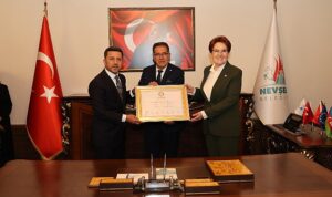 iyi-parti-genel-baskani-meral-aksener-nevsehirde-1ElbwO8P.jpg