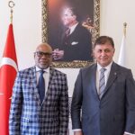 izmir-buyuksehir-belediye-baskani-dr-cemil-tugay-guney-afrikanin-cape-town-belediyesinden-ust-duzey-GVp8BSnR.jpg