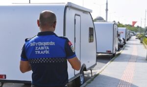 izmir-buyuksehir-belediyesinden-karavan-isgaline-onlem-fc86pZet.jpg