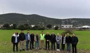 izmir-buyuksehir-ciftci-icin-arazilerini-uretime-kazandirdi-h1jkFmZM.jpg