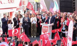 izmirde-cemil-baskan-seferihisarda-goca-baskan-ile-yola-devam-SDa3KNF4.jpg