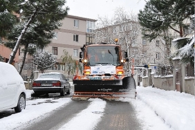 kadikoy-belediyesinden-kar-hazirligi.jpg