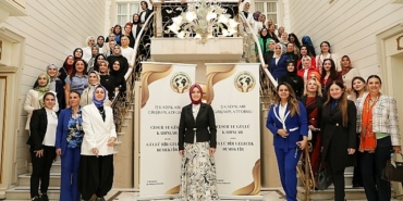 kadin-liderlerden-guclu-birliktelik-is-kadinlari-girisim-dernegi-iskagid-kuruldu.jpg