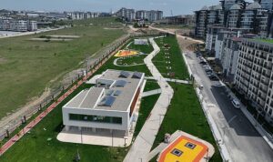 kaliteli-zamanin-adresi-cayirova-millet-bahcesi-6FFsNNaf.jpg