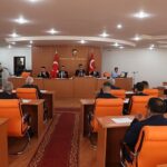 karaman-belediye-meclisi-yeni-donemin-ilk-toplantisini-yapti-4AR5tJfO.jpg