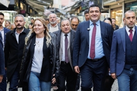karasu-ve-mutlu-sokakta-halkin-nabzini-tuttu.jpg