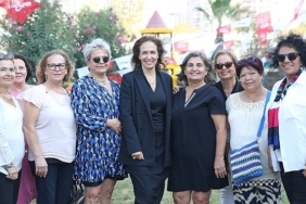 karsiyaka-belediyesi-muazzez-ilmiye-cig-kadin-danisma-merkezini-aciyor.jpg