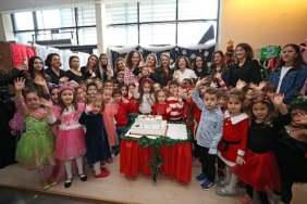 karsiyakada-7den-70e-yilbasi-coskusu.jpg