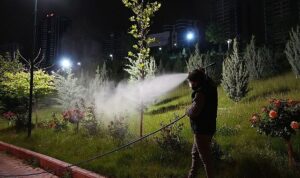 kecioren-belediyesi-ilce-genelinde-hasere-ve-sineklere-karsi-gece-gunduz-ilaclama-calismasi-yurutuyor-R8frshDX.jpg