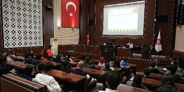 kecioren-belediyesinde-staj-yapan-ogrencilere-oryantasyon-egitimi-verildi.jpg