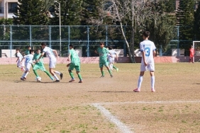 kemer-belediye-merkez-spor-gol-oldu-yagdi.jpg