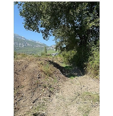 Kemer’de dere ve kanallarda temizlik çalışması