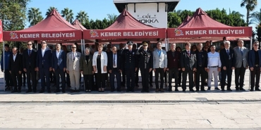 kemerde-muhtarlar-gunu-kutlandi.jpg