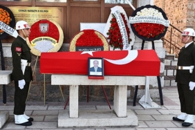 kibris-gazisi-piyade-binbasi-suleyman-mesut-celikbilek-askeri-torenle-ugurlandi.jpg