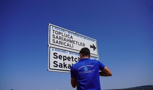 kirsal-ulasimda-levhalar-yenileniyor.jpg