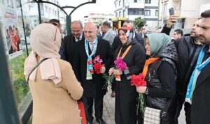 kocaeli-teskilatlari-buyuk-mitinge-davet-icin-sahadaydi-bFCvA7KW.jpg