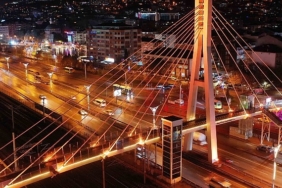 kocaelide-ust-gecitler-turuncuya-burundu.jpg
