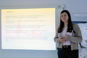 konakta-bagimlilik-ile-mucadele-egitimleri-devam-ediyor.jpg