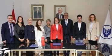 konakta-can-dostlari-koruyan-is-birligi.jpg