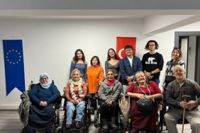 konakta-iklim-degisikligine-iki-calistay-birden.jpg
