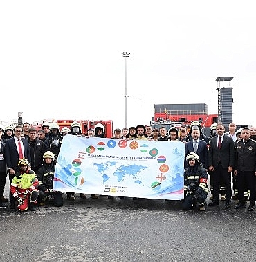 Konya Büyükşehir - TİKA İş Birliğiyle Türkiye’de İlk Kez 14 Ülkenin Katılımıyla Uluslararası İtfaiye Çalıştayı ve Tatbikat Gerçekleştirildi