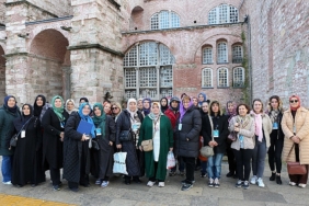 kucukcekmece-belediyesinden-kadinlara-ozel-gezi-istanbulun-simgelerine-ucretsiz-yolculuk-devam-ediyor.jpg