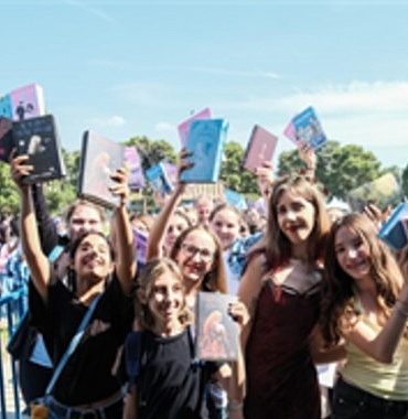 Kültürpark’ta kitap ve yazar buluşmaları sürüyor
