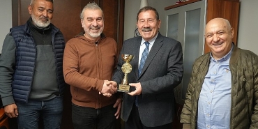 milas-belediyespor-bric-takimi-ucunculuk-kupasi-ile-birlikte-baskan-topuzu-ziyaret-etti.jpg