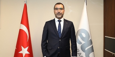 moda-endustrisi-iki-koldan-pazarlama-atagina-gecti.jpg