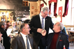mudanyada-muhtarlarla-ortak-akil-toplantisi.jpg