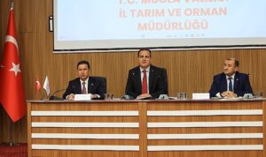mugla-buyuksehir-belediye-baskani-ahmet-aras-il-tarim-ve-orman-mudurlugu-tarafindan-duzenlenen-mugla-4VxxkdZj.jpg