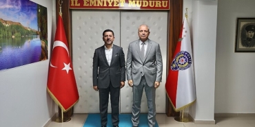 nevsehir-belediye-baskani-rasim-ari-nevsehir-il-emniyet-muduru-ali-logoglunu-ziyaret-etti.jpg