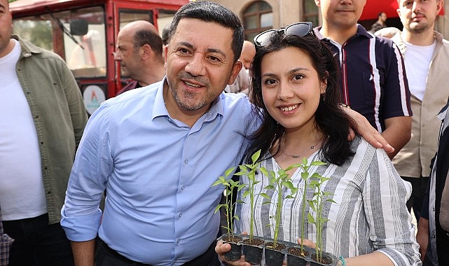 Nevşehir’de yerli tarımsal üretimi artırmak ve üreticiyi desteklemek amacıyla 50 bin sebze fidesi düzenlenen törenle ücretsiz olarak dağıtıldı