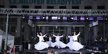 nilufer-ramazan-sokagina-yogun-ilgi.jpg
