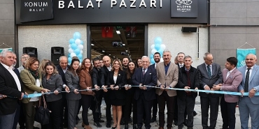 niluferin-modern-pazar-alani-balatta-hizmete-acildi.jpg