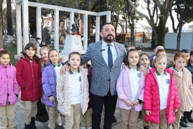 odemisli-basbakan-olum-yil-donumunde-memleketinde-anildi.jpg